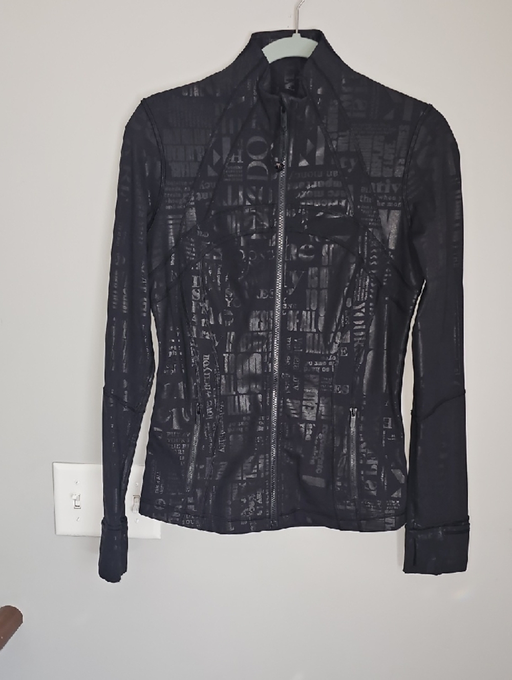 Lululemon MANIFESTO define Jacket, Black Sz 8!! Nwots!! Simply GORGEOUS!!
